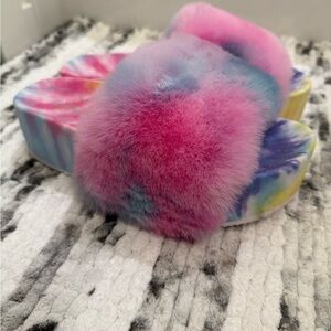 Tie-Dye Furry Slides